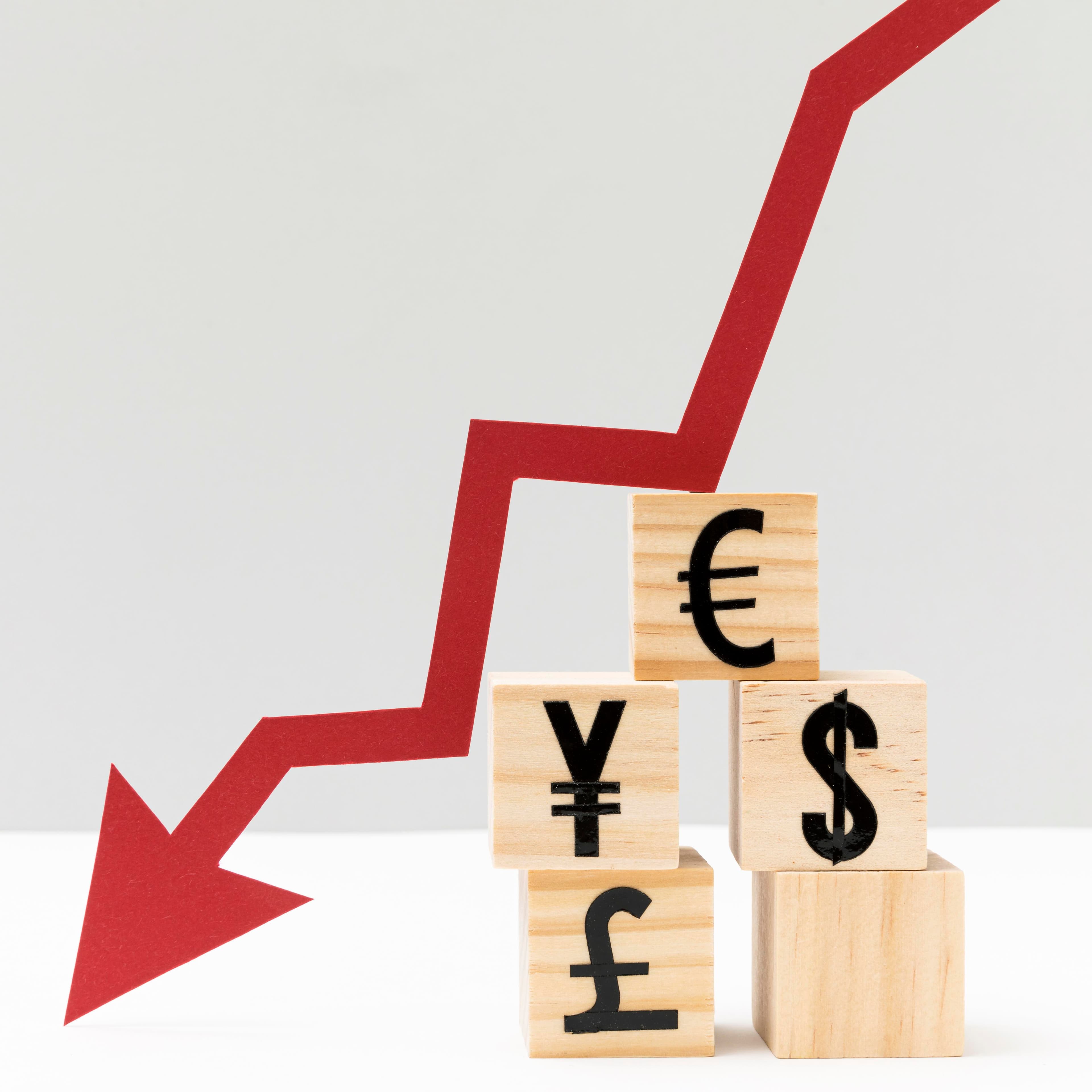 What Gold's 11% Drop Tells Us About Momentum Trades Breaking Down