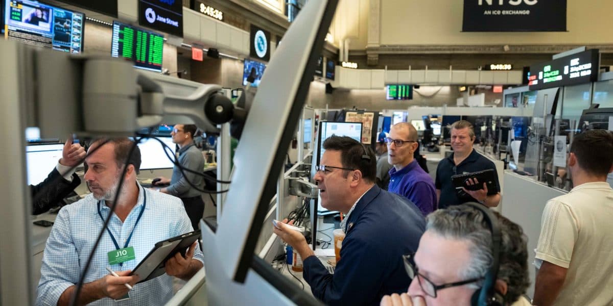 Why Treasury Bond Buybacks Aren't Working (And What It Means for Rates) -- AlturaFlow